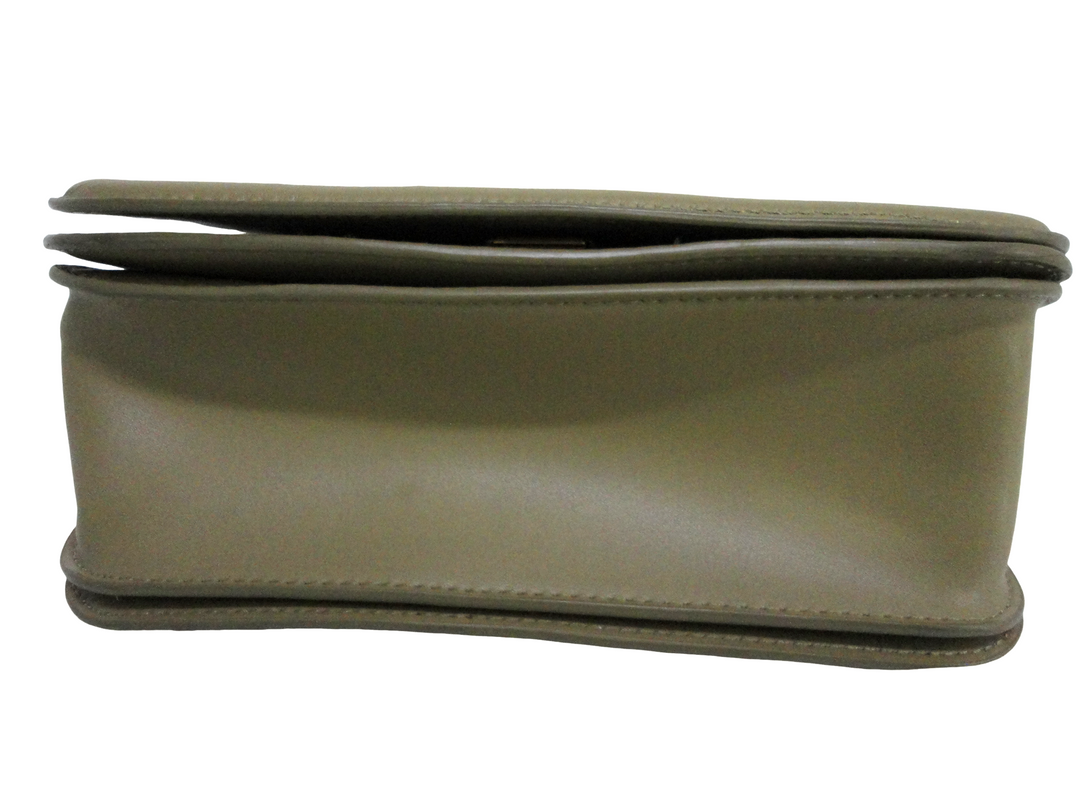 【小物/雑貨】　CHARLES&KEITH　ショルダーバッグ　バッグ