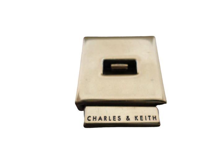 【小物/雑貨】　CHARLES&KEITH　ショルダーバッグ　バッグ