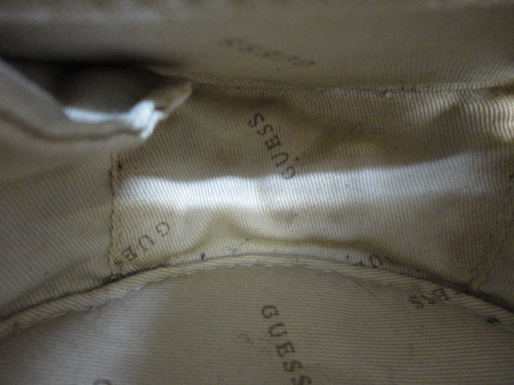 【小物/雑貨】 GUESS　ショルダーバッグ　バッグ