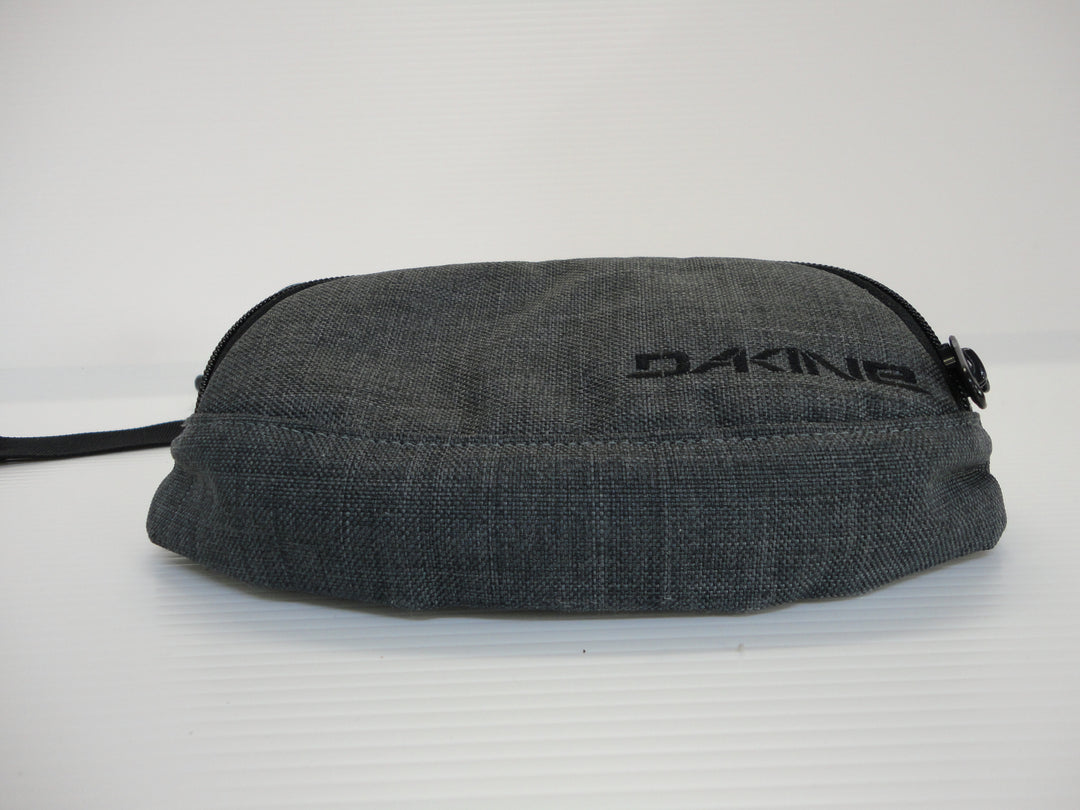 【小物/雑貨】 DAKINE　ボディバッグ/ウエストポーチ　バッグ