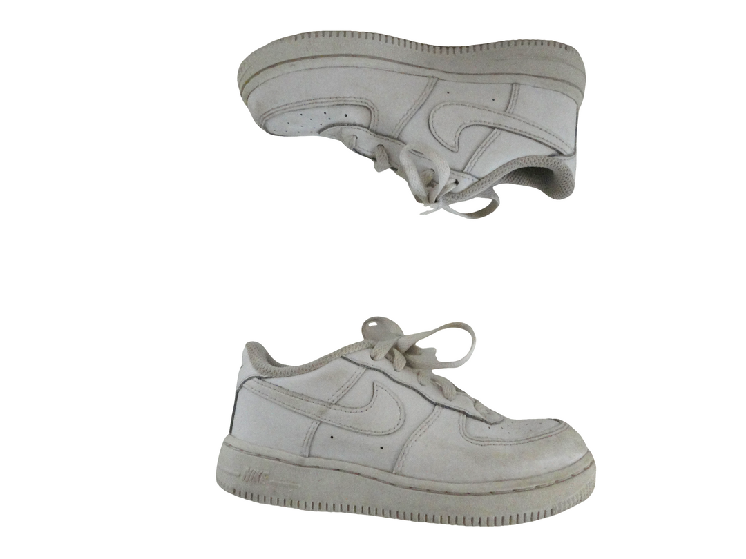 【小物/雑貨】 NIKE、ナイキ　スニーカー　シューズ