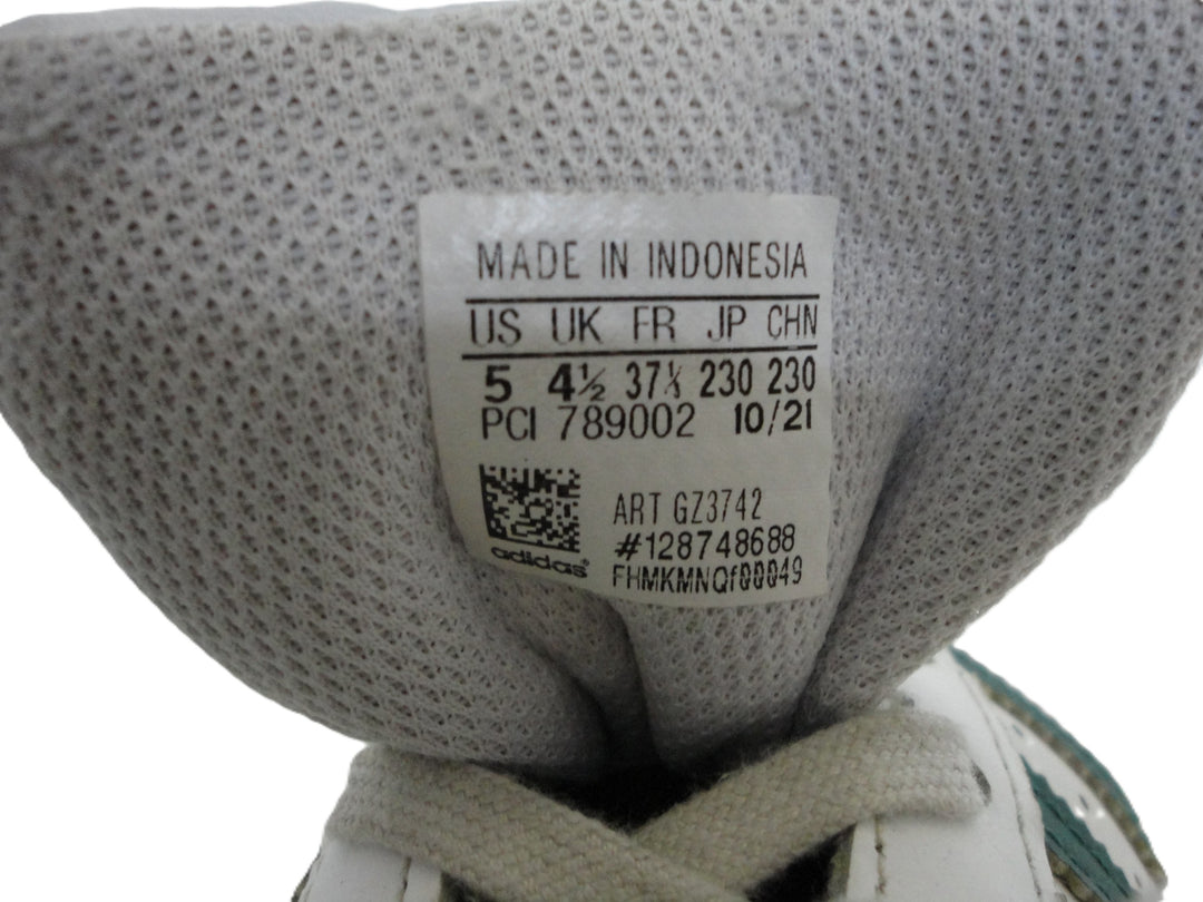【小物/雑貨】 adidas、アディダス　スニーカー　シューズ
