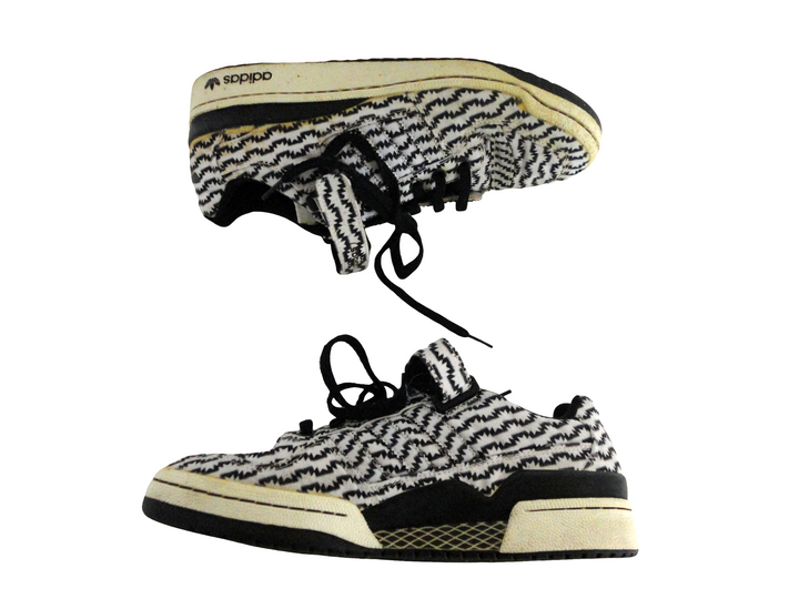 【小物/雑貨】 adidas、アディダス　スニーカー　シューズ