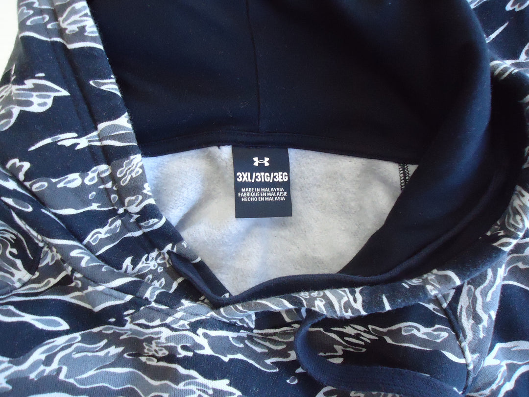【激安古着】 UNDER ARMOUR　パーカー　トップス