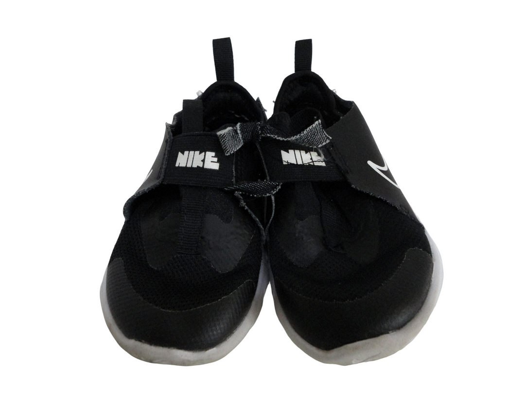 【小物/雑貨】 NIKE　ナイキ　スリッポン　シューズ