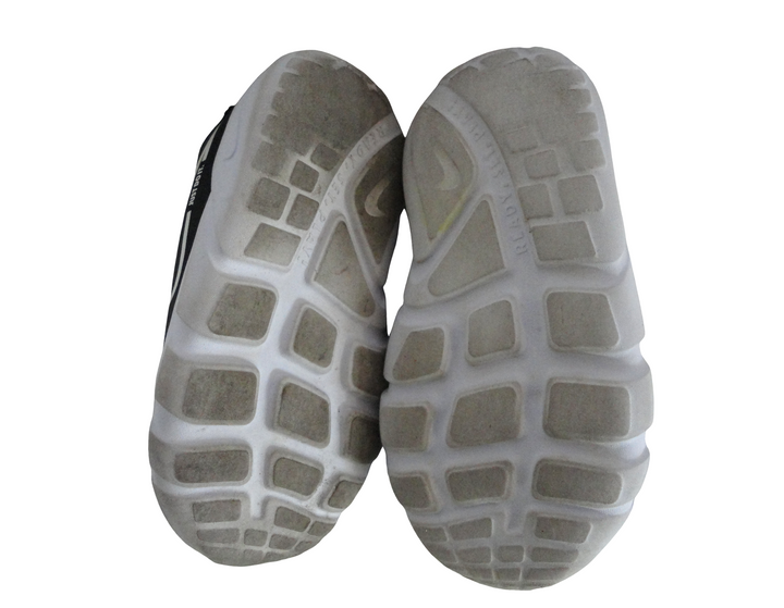 【小物/雑貨】 NIKE　ナイキ　スリッポン　シューズ
