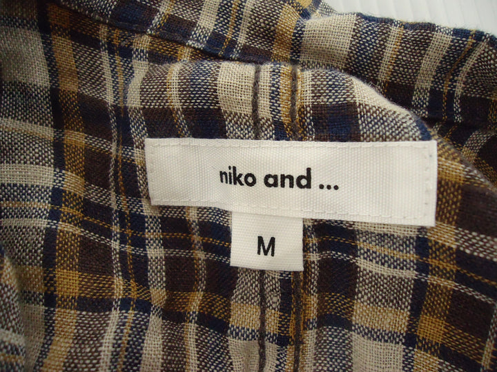 【激安古着】 nico and…　半袖シャツ　トップス