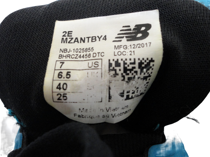 【小物/雑貨】 new balance,ニューバランス,FRESH FOAM　スニーカー　シューズ