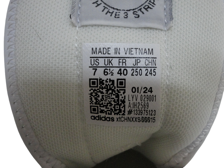 【小物/雑貨】 adidas アディダス　スニーカー　シューズ