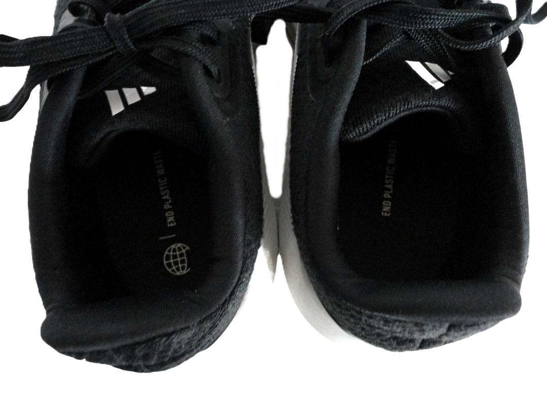 【小物/雑貨】 END PLASTIC WASTE、adidas、アディダス　スニーカー　シューズ