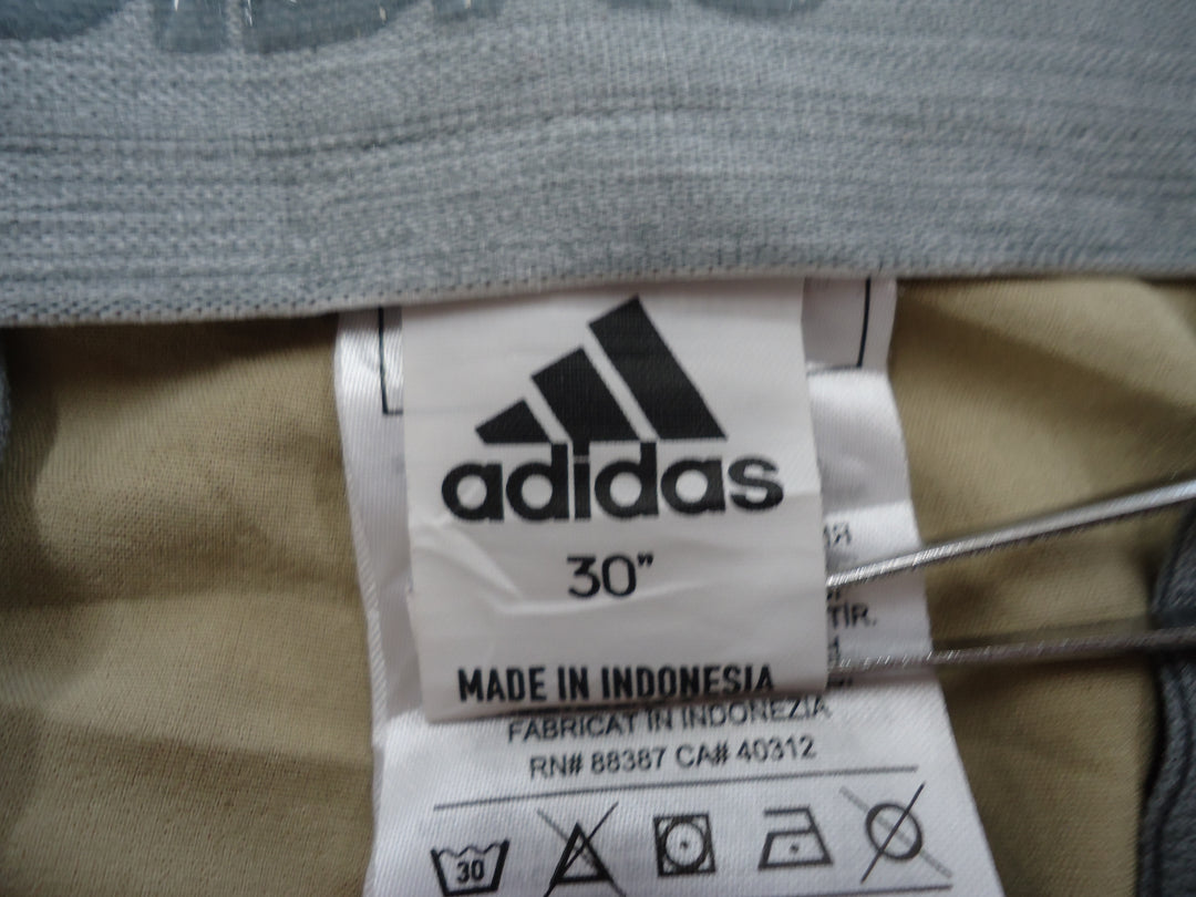 【激安古着】 adidas　ショート/ハーフパンツ　パンツ