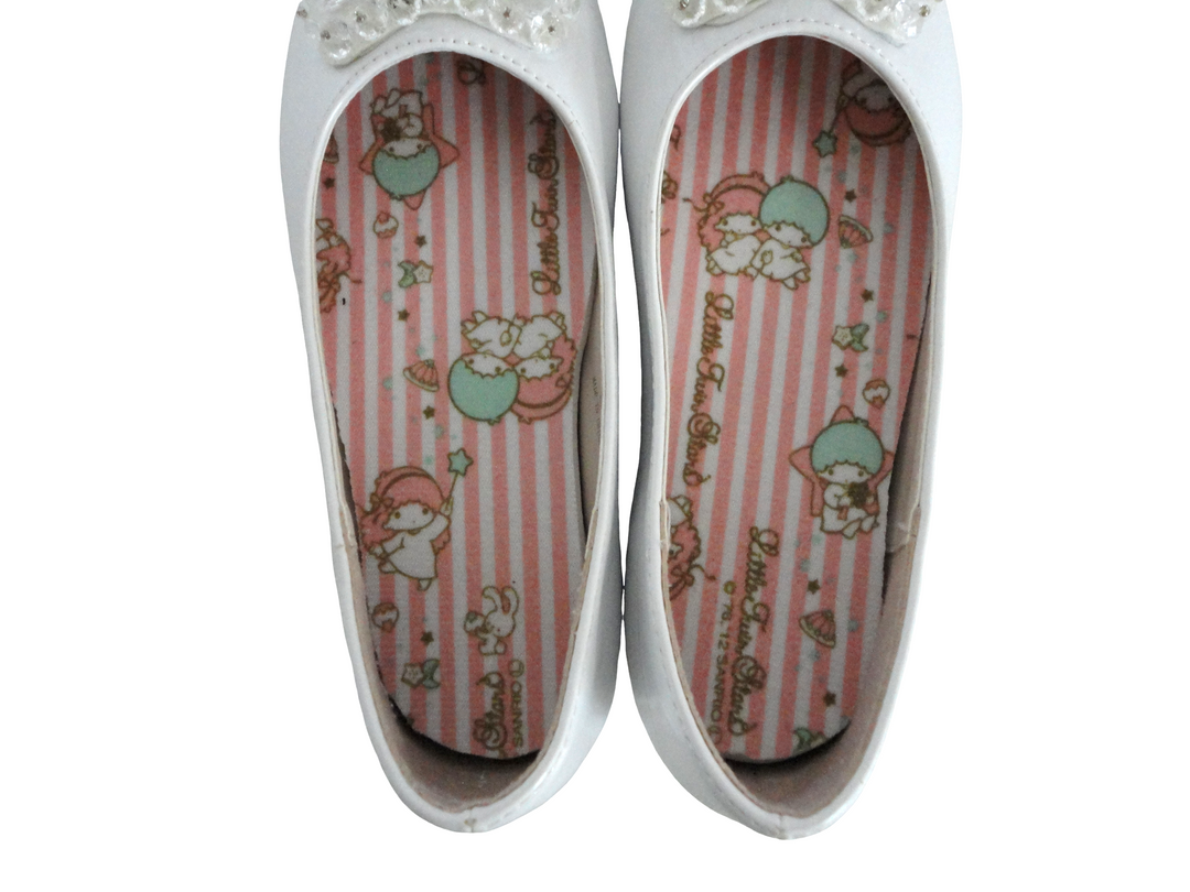 LAURA ASHLEY、ローラアシュレイ　サンダル　シューズ