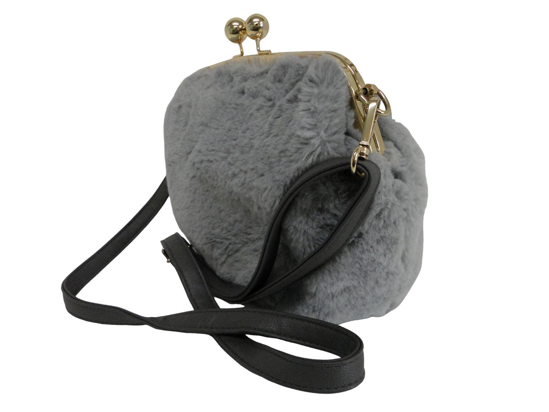 【小物/雑貨】　ブランド名不明　ショルダーバッグ　バッグ