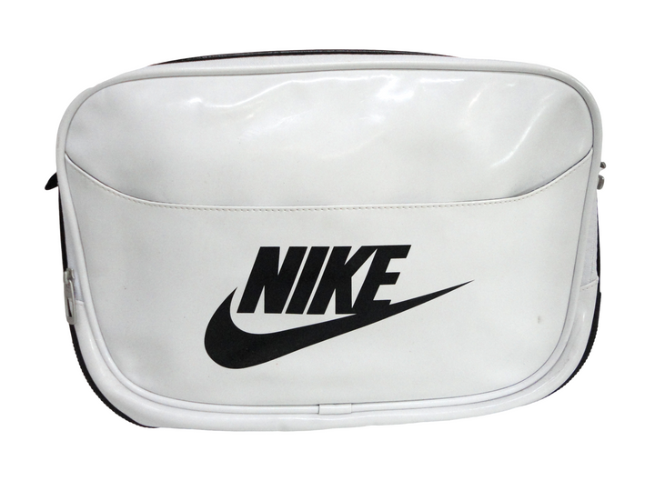 【小物/雑貨】　NIKE ナイキ　ドラムバッグ/ボストンバッグ　バッグ