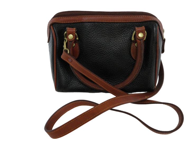 Li2 claiborne　ショルダーバッグ　バッグ
