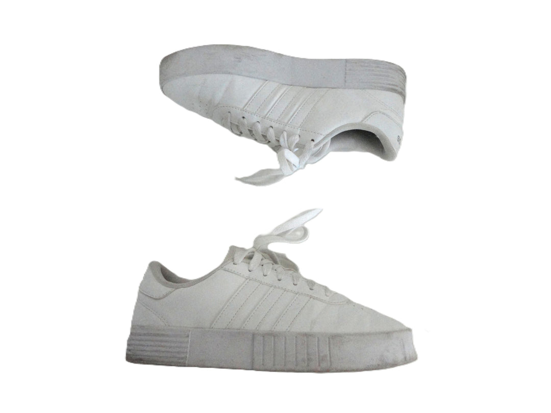 【小物/雑貨】　adidas　スニーカー　シューズ