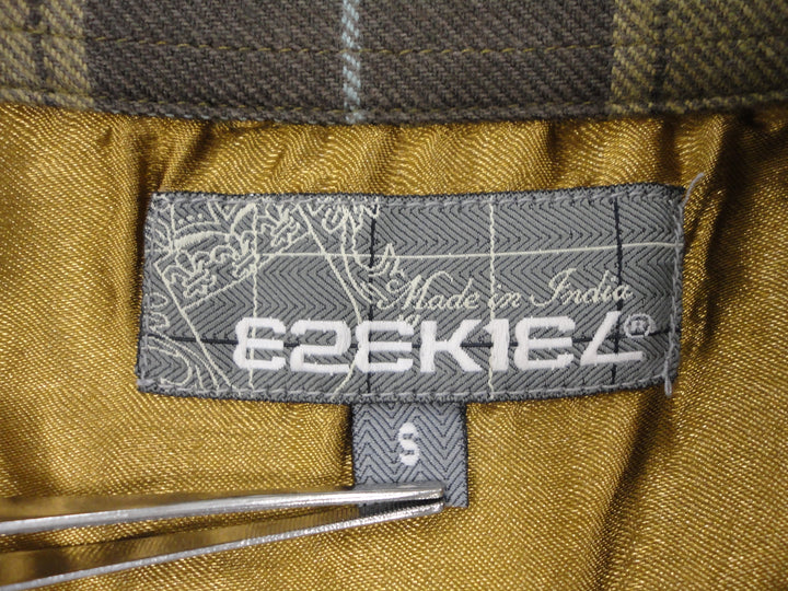 【激安古着】 EZEKIEL　長袖シャツ　トップス