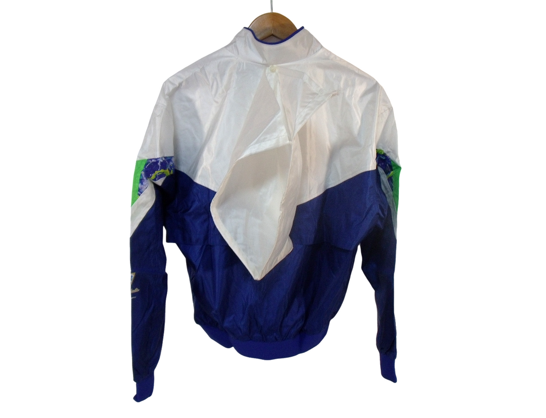 【激安古着】 Champion チャンピオン　ナイロンジャケット　アウター