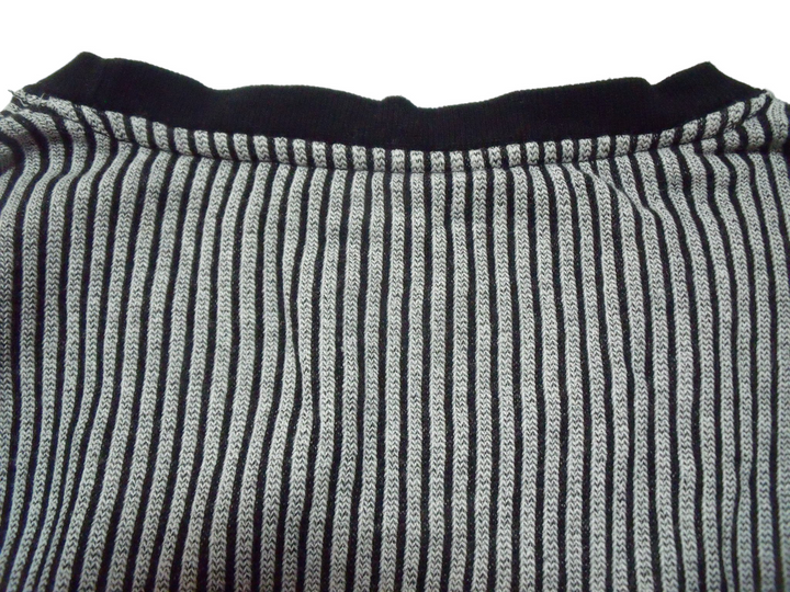 【激安古着】　moussy　長袖Tシャツ　トップス