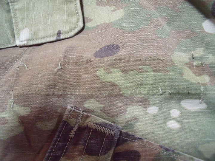 【激安古着】　アメリカ陸軍服　長袖シャツ　トップス