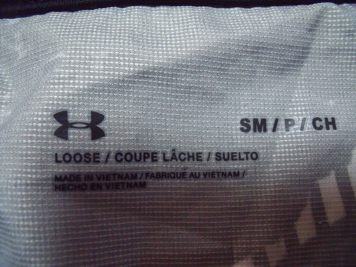 【激安古着】 under armour　ナイロンジャケット　アウター