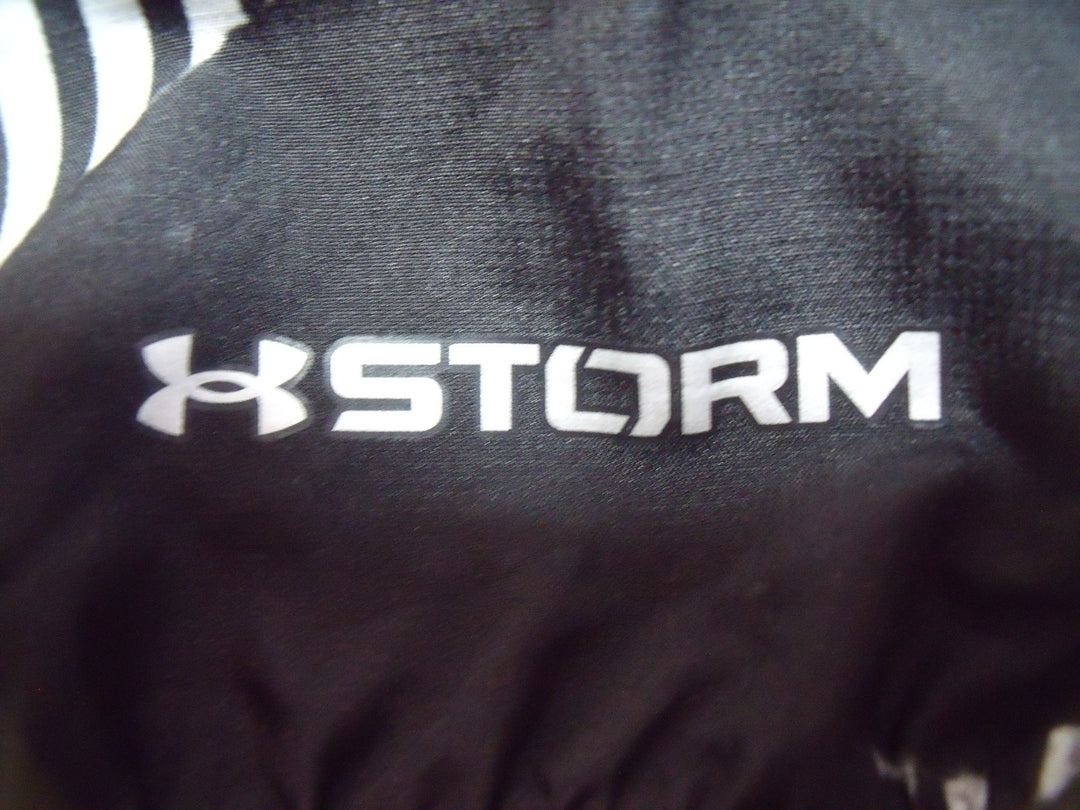 【激安古着】 under armour　ナイロンジャケット　アウター