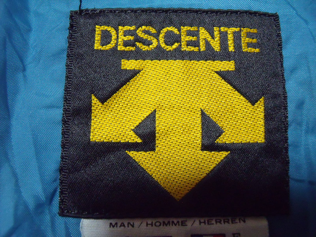 【激安古着】 DESCENTE　ナイロンジャケット　アウター