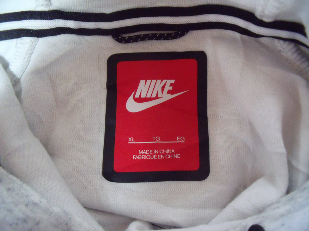 【激安古着】 NIKE ナイキ　パーカー　トップス