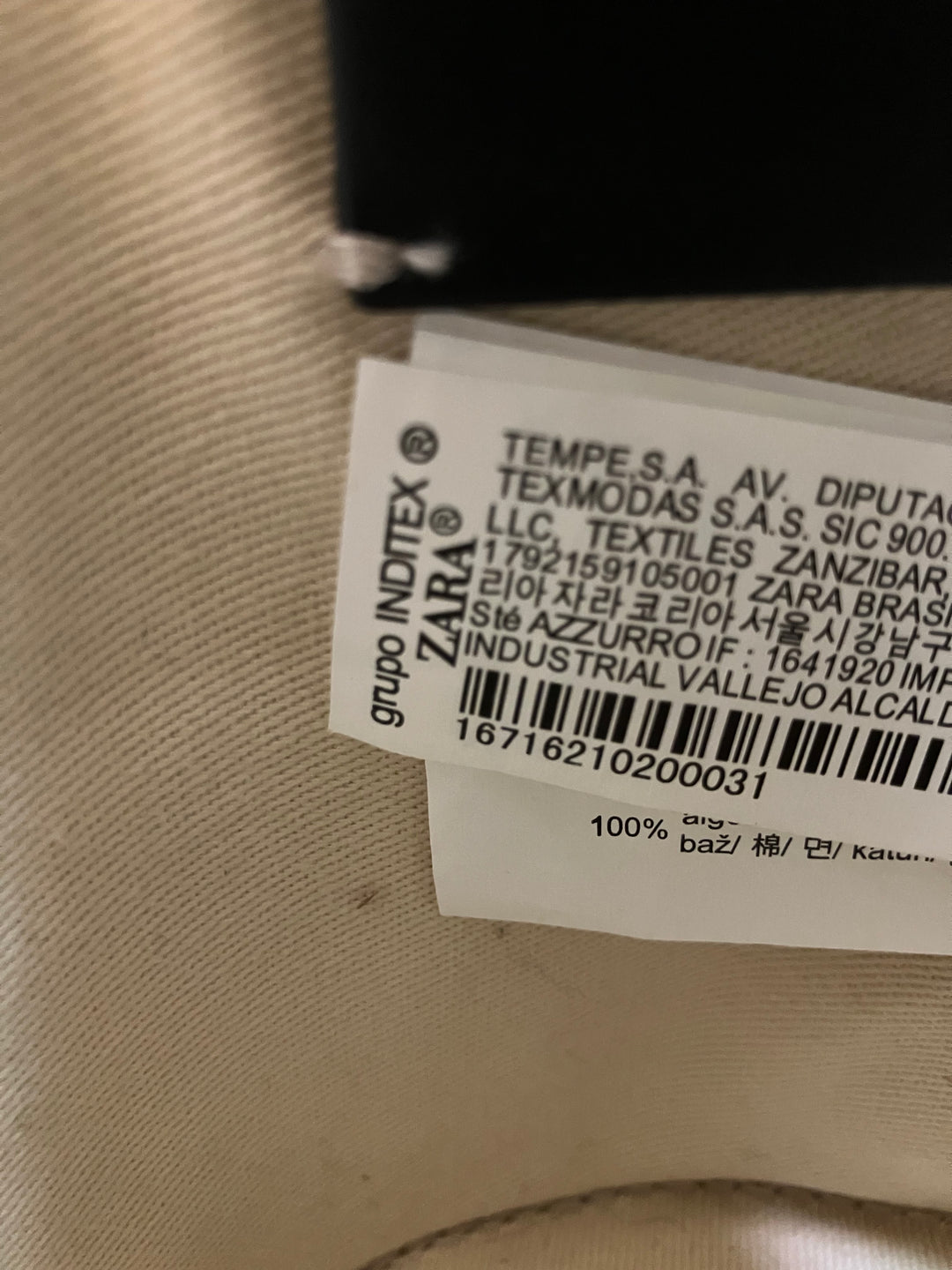 ZARA　ショルダーバッグ　バッグ