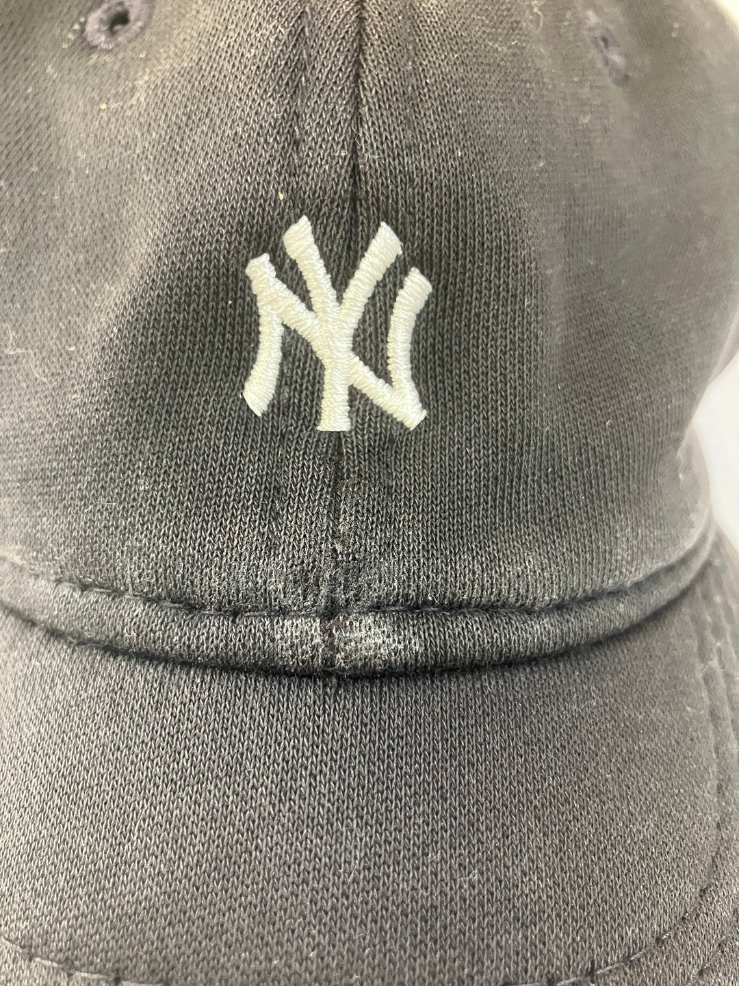 【小物/雑貨】  NEWERA　キャップ　帽子