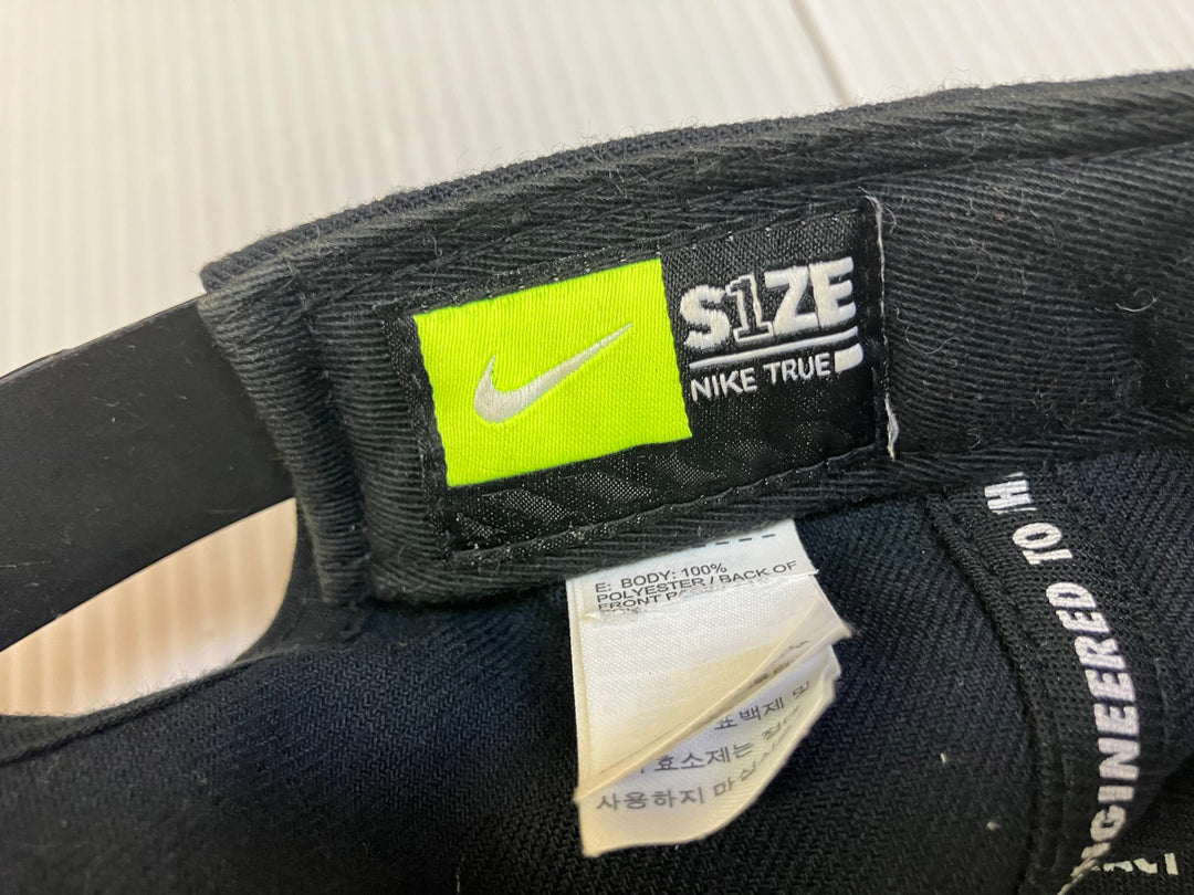 【小物/雑貨】  NIKEAIR ナイキエア　キャップ　帽子