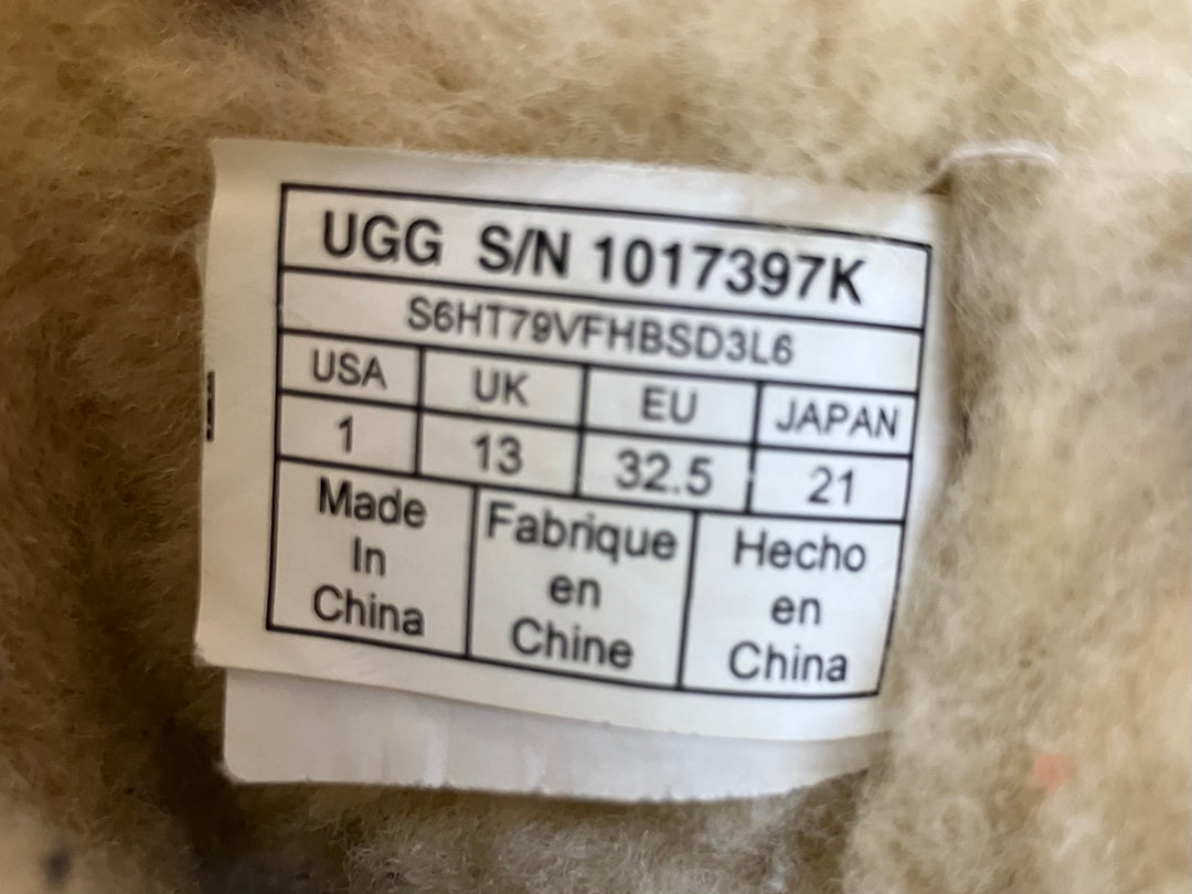 【小物/雑貨】UGG　ブーツ ショート/ミディアム　シューズ