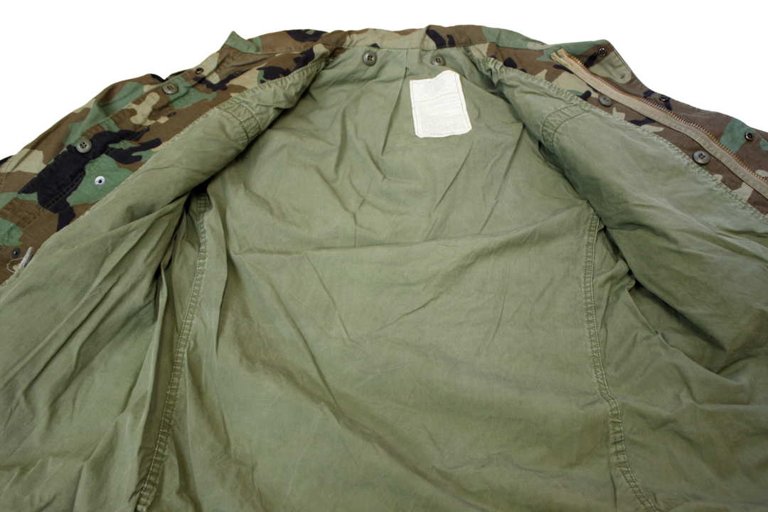 【激安古着】 アメリカ軍　M-65フィールドジャケット　ミリタリージャケット　アウター