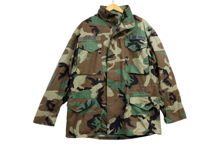 【激安古着】 アメリカ軍　M-65フィールドジャケット　ミリタリージャケット　アウター