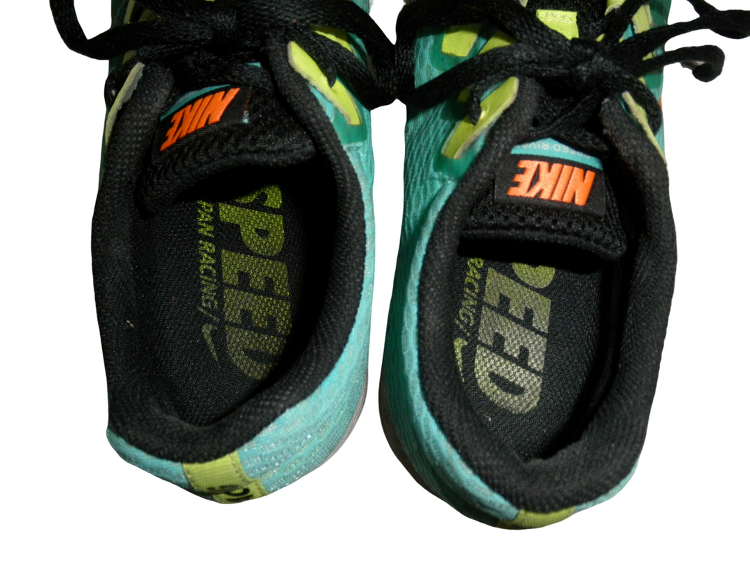 NIKE、ナイキ　スニーカー　シューズ