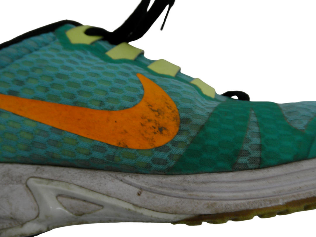 NIKE、ナイキ　スニーカー　シューズ