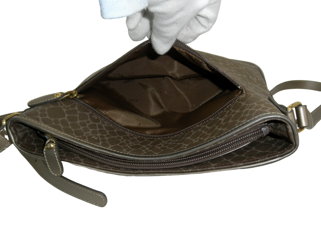 NINA RICCI　ショルダーバッグ　バッグ