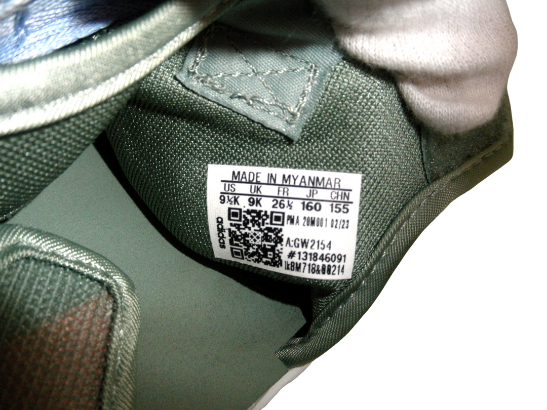 adidas、アディダス　サンダル　シューズ