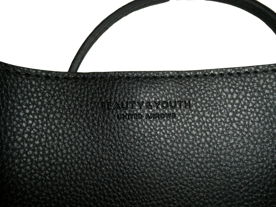 BEAUTY&YOUTH　ショルダーバッグ　バッグ