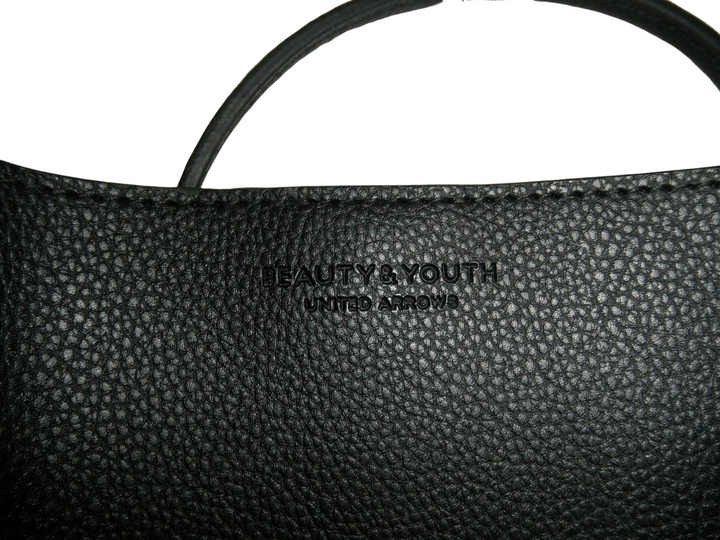 BEAUTY&YOUTH　ショルダーバッグ　バッグ