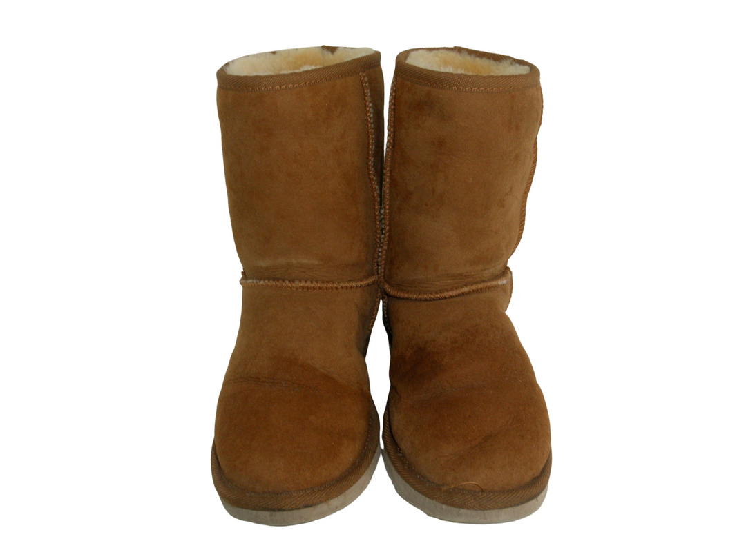 UGG　ブーツ ショート/ミディアム　シューズ