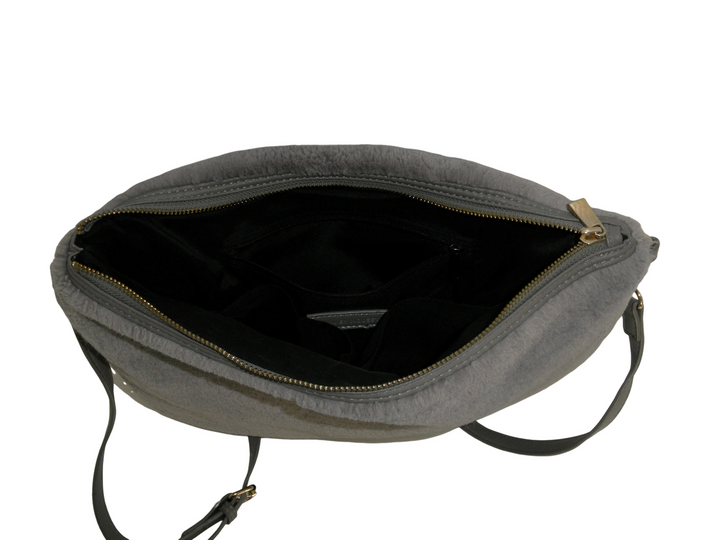 AZUL BY  MOUSSY　ショルダーバッグ　バッグ