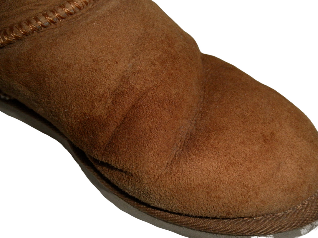 UGG　ブーツ ショート/ミディアム　シューズ