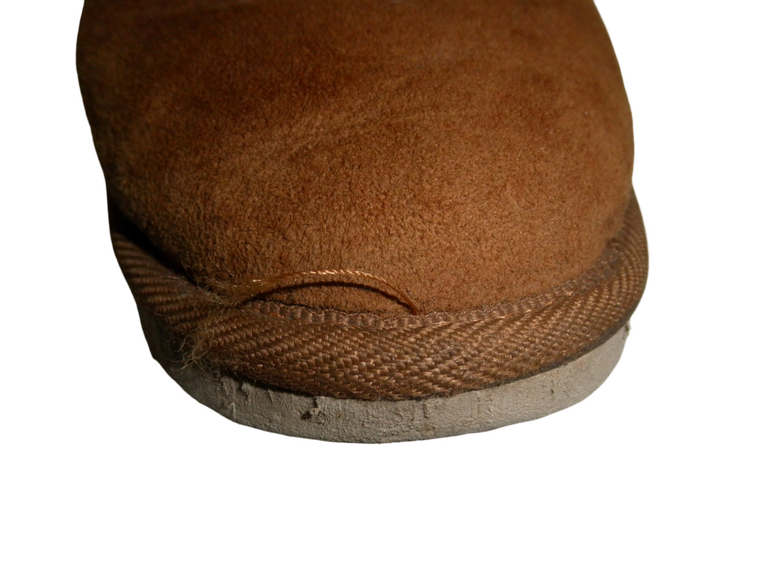 UGG　ブーツ ショート/ミディアム　シューズ