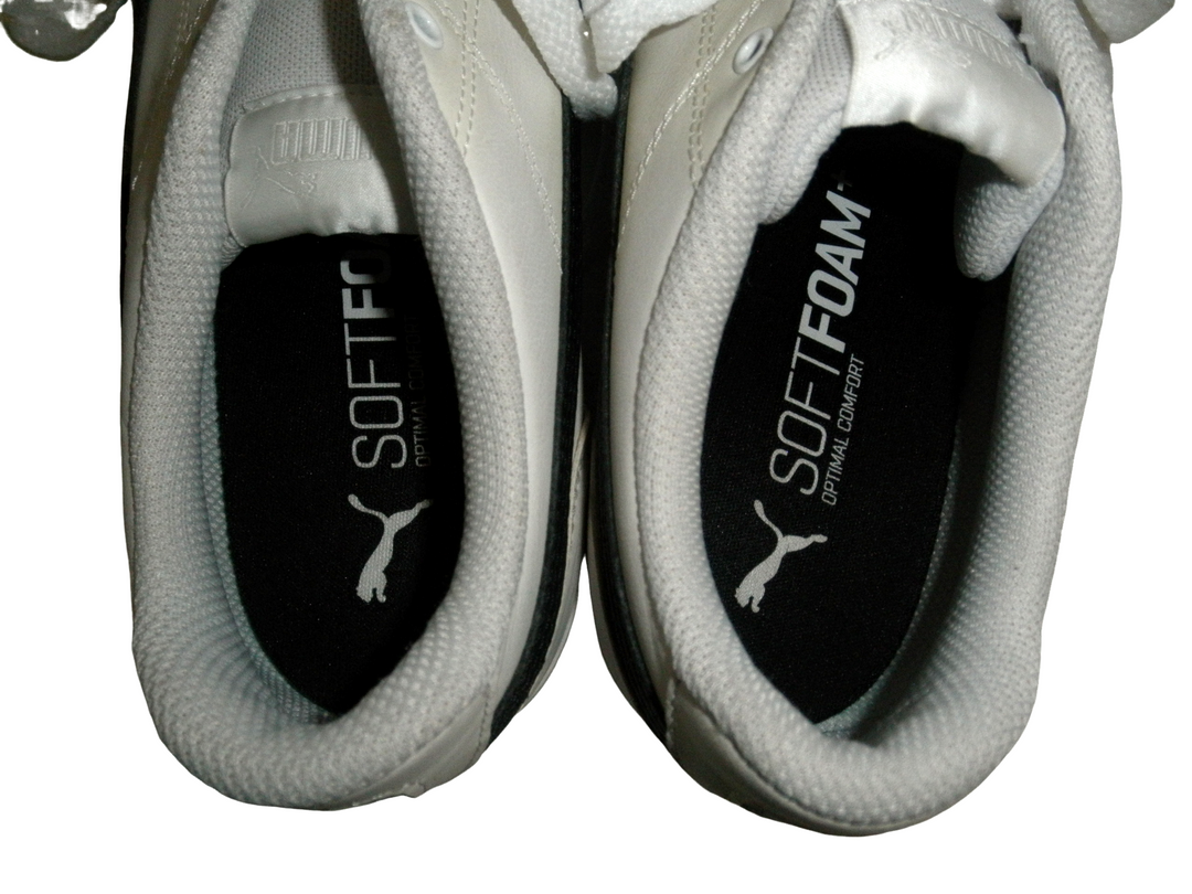 PUMA プーマ　スニーカー　シューズ