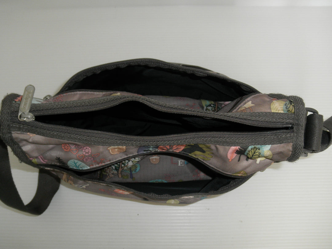 LeSportsac　ショルダーバッグ　バッグ