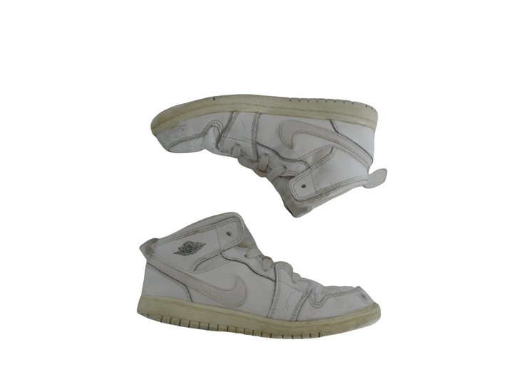 NIKE、ナイキ　スニーカー　シューズ