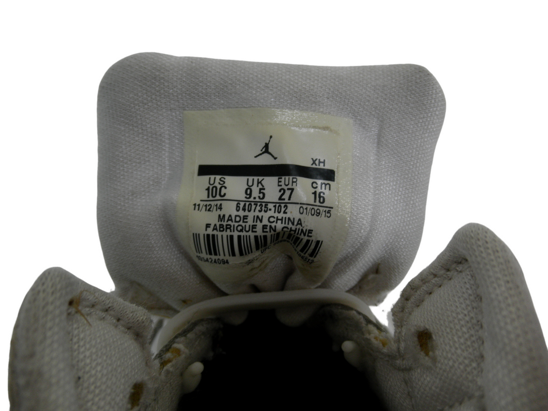 NIKE、ナイキ　スニーカー　シューズ