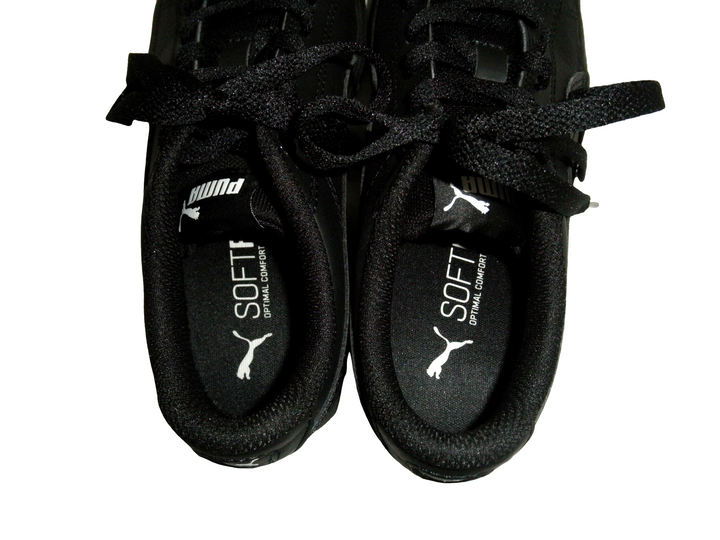 PUMA プーマ　スニーカー　シューズ