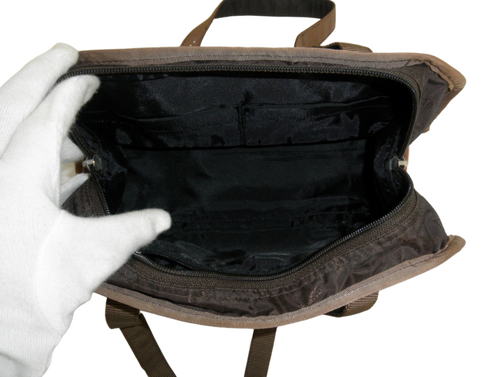 GUESS　ショルダーバッグ　バッグ